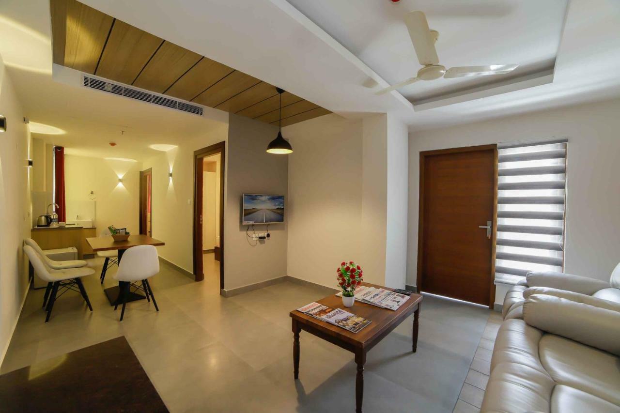 Bhavanam Regency Guruvāyūr Buitenkant foto