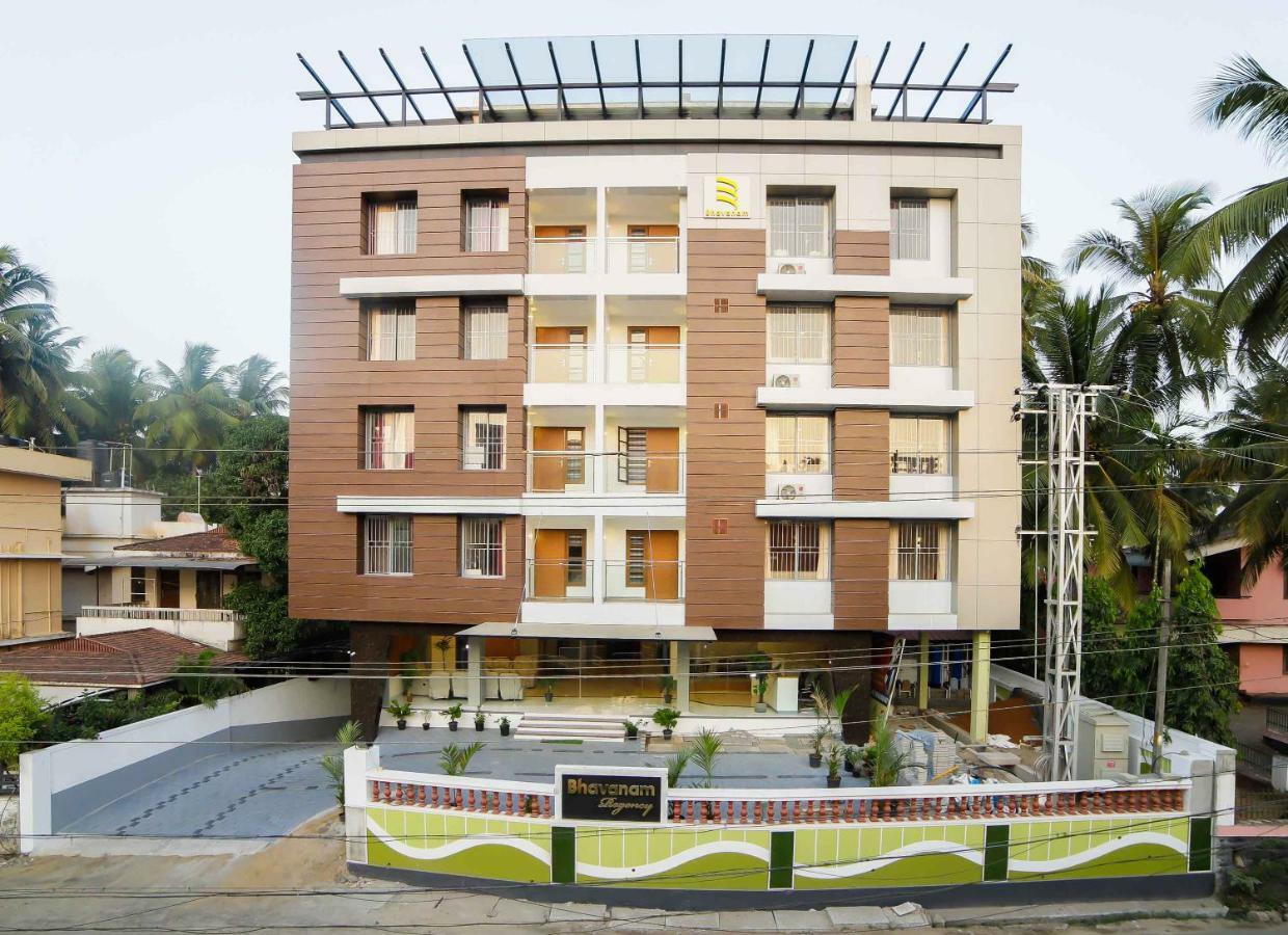 Bhavanam Regency Guruvāyūr Buitenkant foto